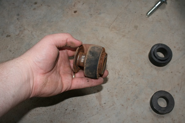 How Modern Automotive Body Bushings Shape Performance, Comfort, and Durability