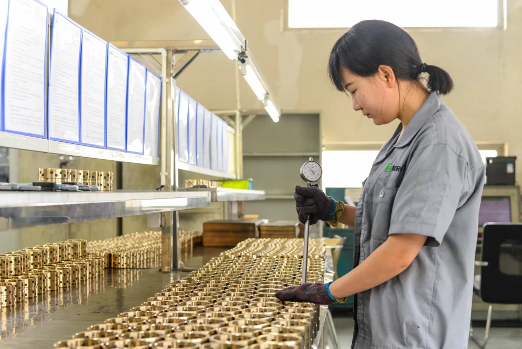 Copper Bushings in Water: Unlock Reliability in Marine, Hydraulic & Submerged Applications