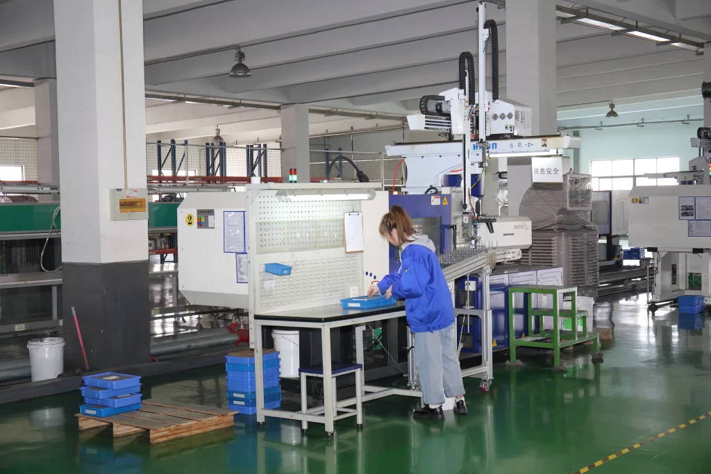 Sintered Bearings: Self-Lubricating Technology That Outlasts Conventional Metals