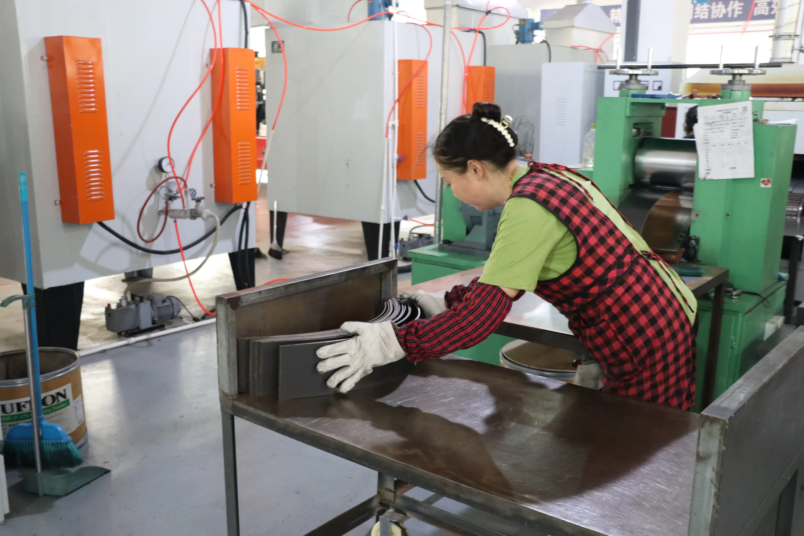 How Teflon Bushings Eliminate Lubrication and Redefine Bearing Reliability