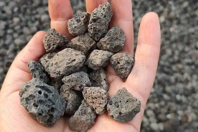 From Slag to Functional Material: Reassessing the Engineering Value of Metallurgical Slag under High-Temperature Abrasive Conditions